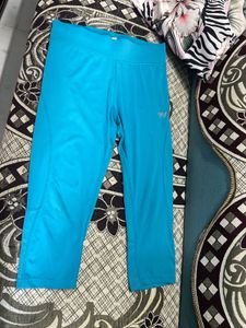 Blue Capri Leggings