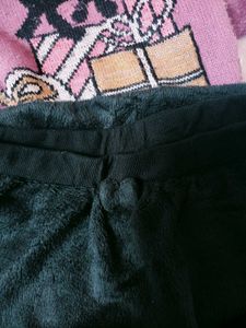 Cute 🥰 Top And Fleece Pant
