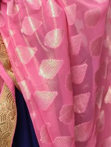 (No blouse) Elegant Pink and Blue Saree
