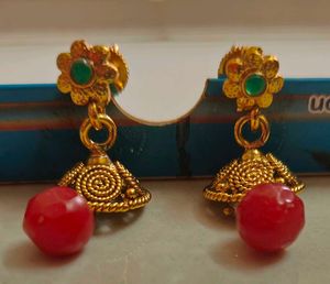 Necklace &amp; Earring Set