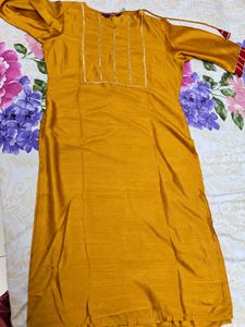 Libas Mustard Kurta Set with Red Dupatta
