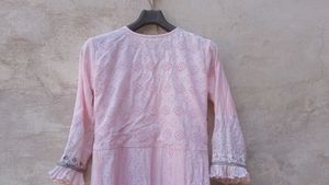 Elegant Pink Chikankari Kurta