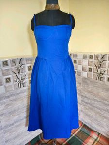 Elegant Royal Blue Midi Dress