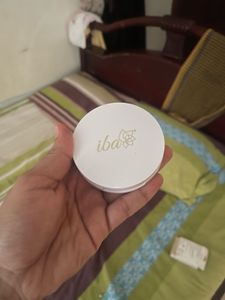 Iba Perfect Look Mattifying Compact SPF 15