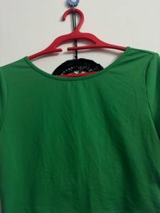 Vibrant Green Cropped T-Shirt