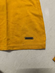 Roadster Yellow Striped T-Shirt combo