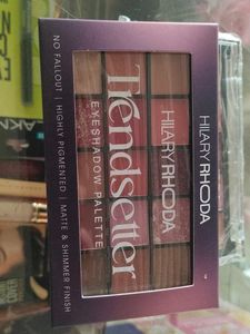HILARY RHODA Trendsetter Eyeshadow Palette