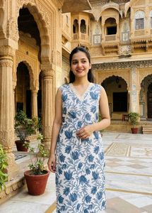 Blue Floral Print Sleeveless Kurta