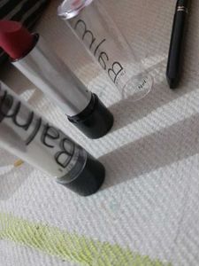 theBalm Lipstick