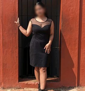 Fancy Partywear Bodycon Knee Length Women Dresses