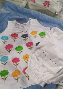 White Kurta Set with Floral Embroidery