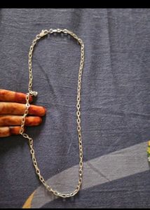 Elegant Silver Chain Necklace
