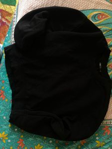 Black Crew Neck Sweatshirt