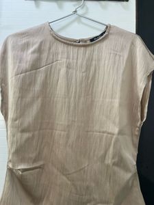 Chic Beige Textured Top