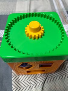 Giggles Shape Sorter Gear Box Toy