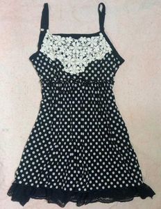 Y2K-inspired Polka Dot Lace Cami Dress