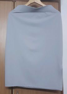 Chic Grey Side Slit Pencil Skirt