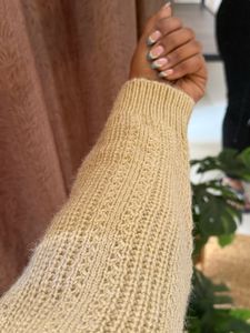 🤎 Cozy Beige Knit Sweater 🧶