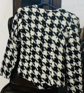 Houndstooth Blazer
