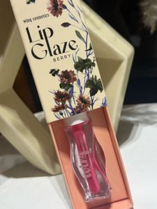Wing Cosmetics Lip Glaze - Berry