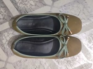 Comfort Olive Ballet Flats with Bow Detail