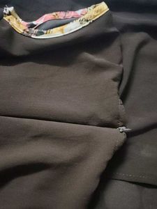 Stylish Brown Asymmetrical Cape Top 🤎