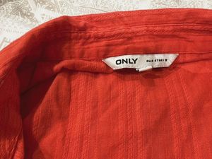 Vibrant Red Cropped Shirt