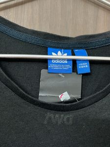 Adidas Black Trefoil T-Shirt for L and Xl