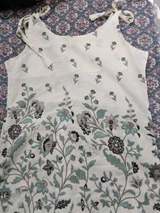 Elegant Floral Print Sleeveless Top