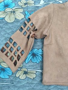 Women Cute Crop Top with Bow Detail