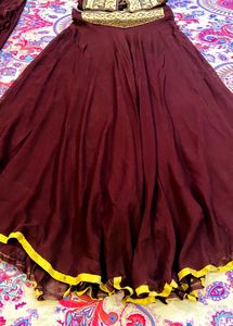 Lehenga Choli With Koti