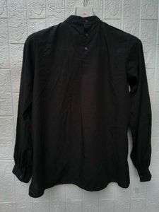 New with tag Elegant Black Pleated Blouse