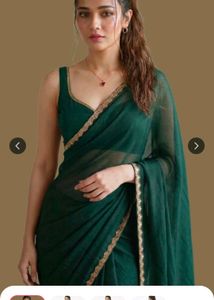 Elegant Emerald Green Saree with blouse peice