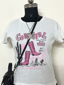 Cowgirl Vibes Graphic Tee