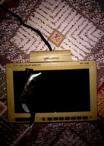 Car tv Worldtech WT-7400 7" LCD Monitor