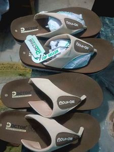Comfortable Black Doctor Flip-Flops