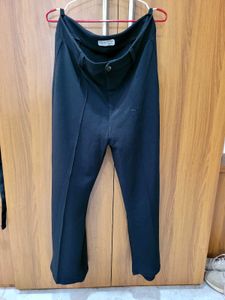 Stylish Women's Straightfit High Rise Pants