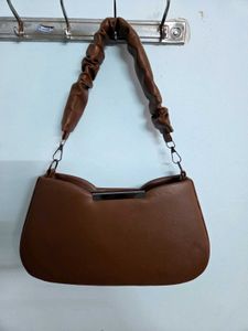 Chic Brown Ruched Shoulder Bag