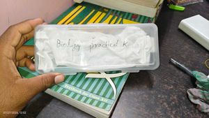 Biology practical Kit 🧬👨‍🔬👩‍🔬👩‍🔬🧫