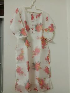 White &amp; red New  Style Single Kurti