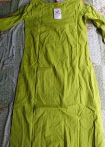 Vibrant Green Embroidered Kurta
