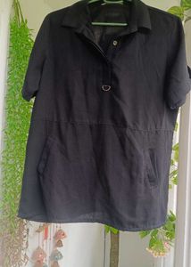 Chic Black Collared Tunic Top