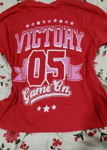 Red Back Print T-Shirt
