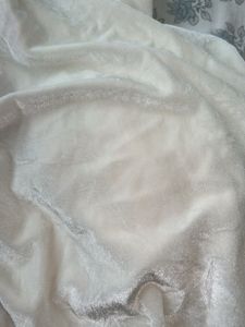 WHITE BACKLESS DRESS