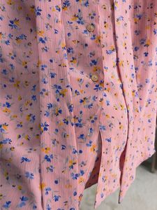 Chic Pink Floral Button-Up Blouse