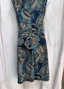 I. Blue Paisley Print V-Neck Dress
