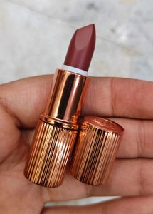 Charlotte Tilbury Pillow Talk Lipstick