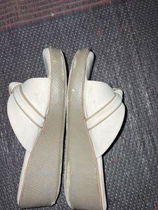 Comfortable beige Slip-On Sandals