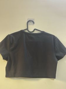 H&amp;M Black Cropped T-Shirt
