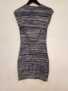 SALE 🛍️Chic Backcut Dress  🫶🏻